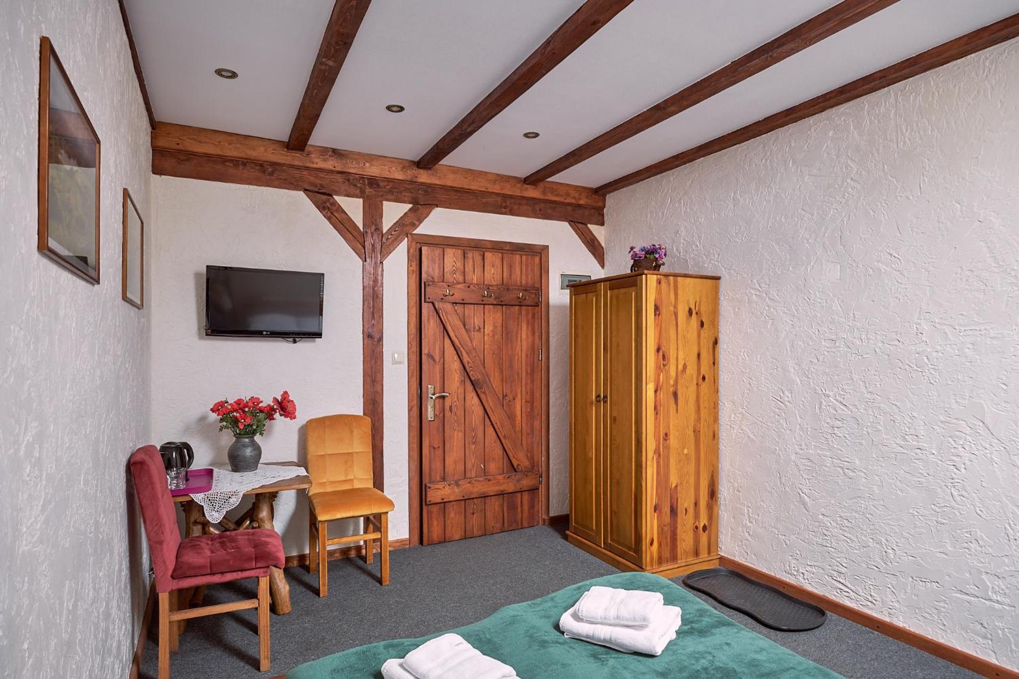 Karczma Zacisze Bed & Breakfast Krutyń Exterior foto