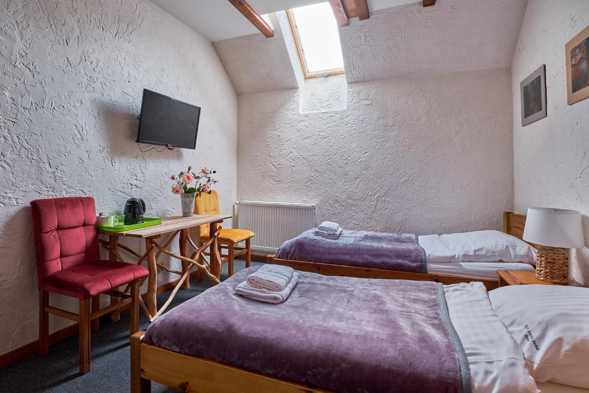 Karczma Zacisze Bed & Breakfast Krutyń Exterior foto