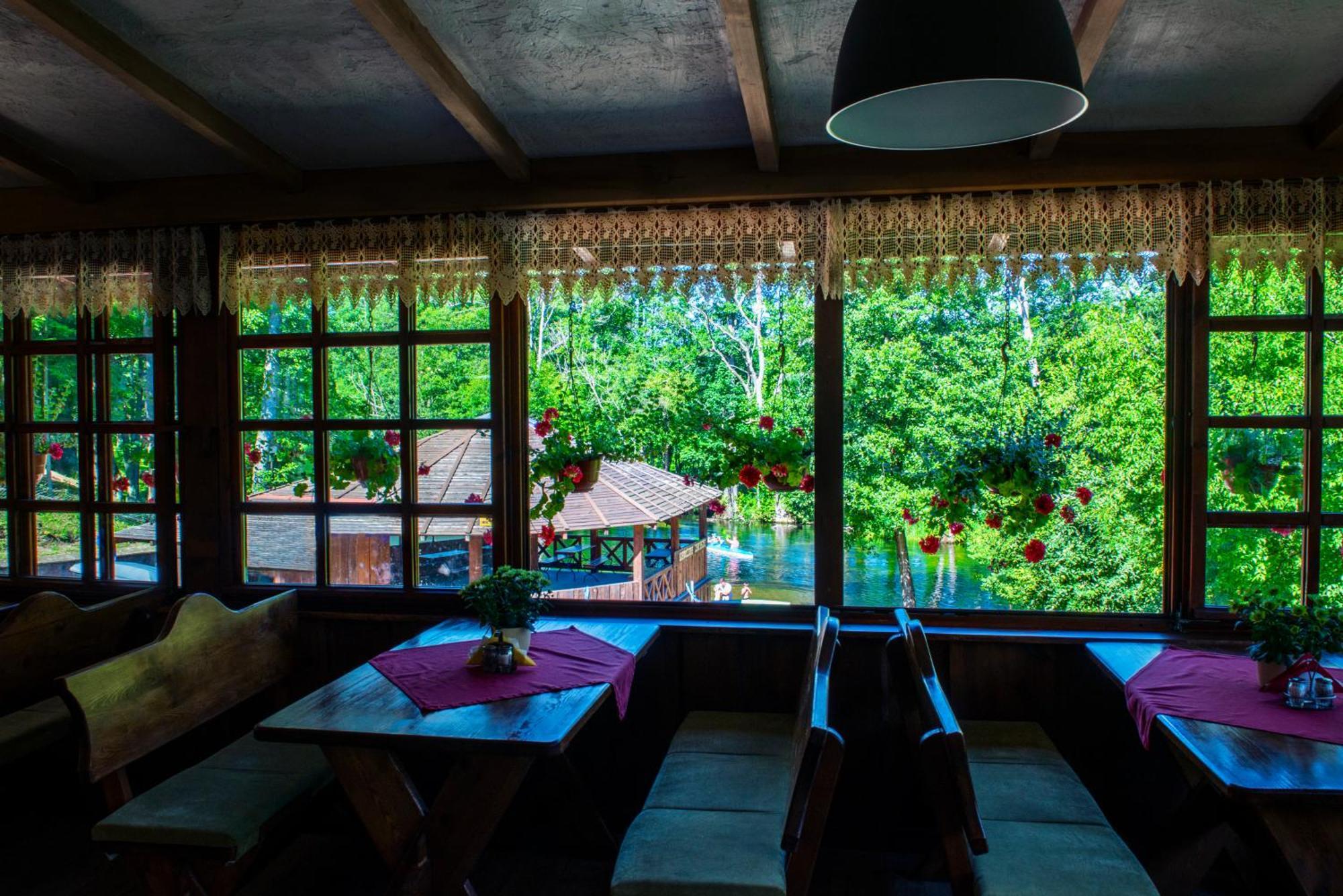 Karczma Zacisze Bed & Breakfast Krutyń Exterior foto