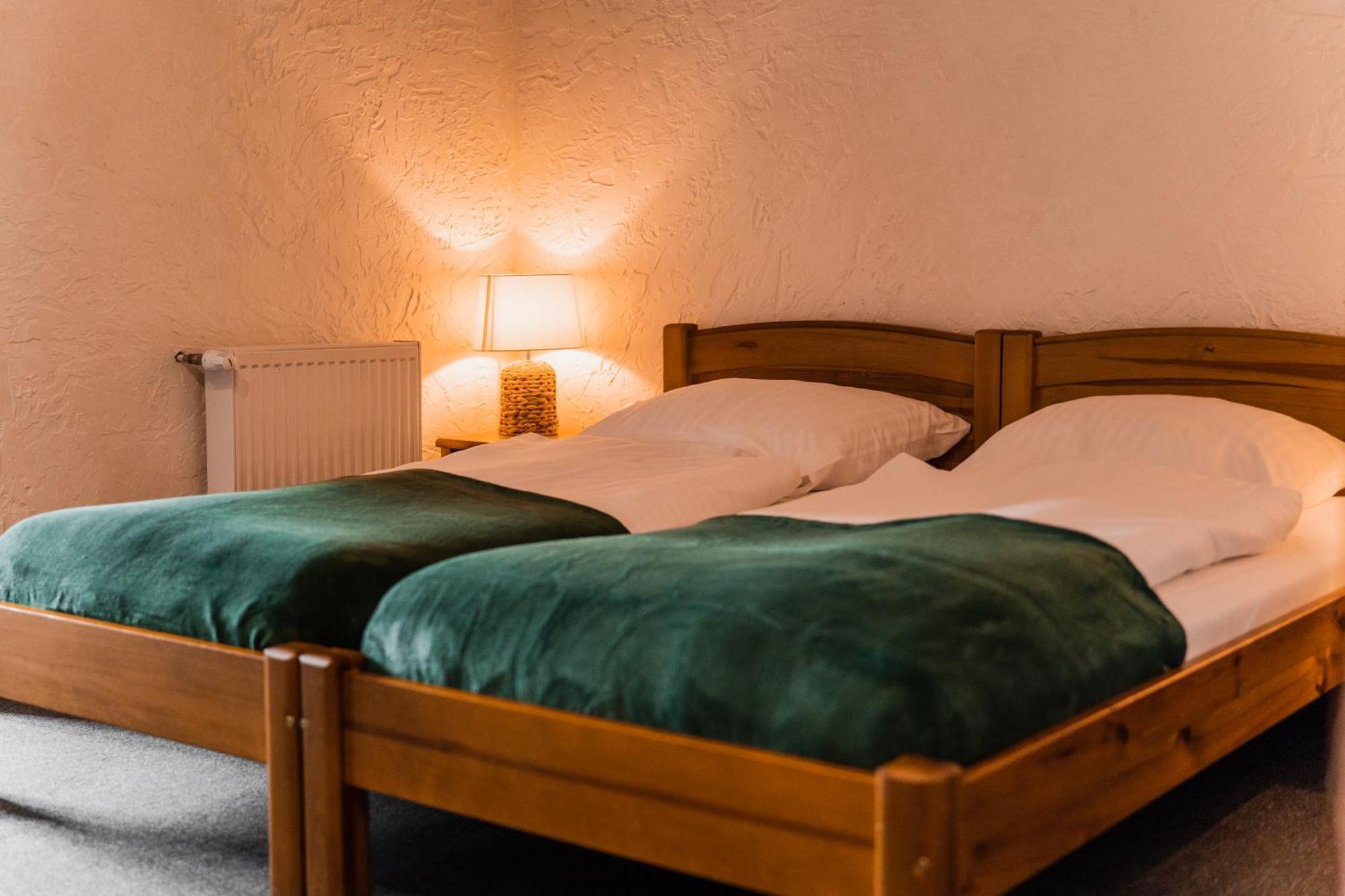 Karczma Zacisze Bed & Breakfast Krutyń Exterior foto